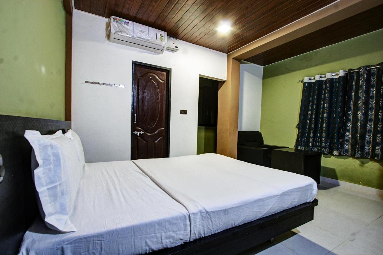 Spot On 37197 Mallya Residency Hotel Someshwar Buitenkant foto